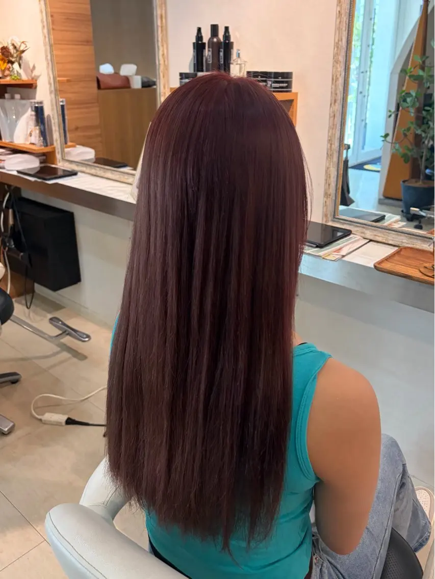ロング カラー ピンクカラー ヘアカラー 井口 陽菜のヘアスタイル
