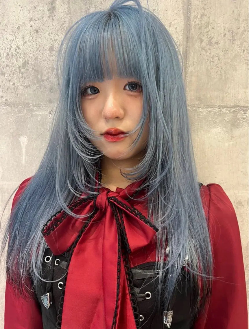 ロング 【韓国×ハイトーン】 🇰🇷SOGO🩶のヘアスタイル