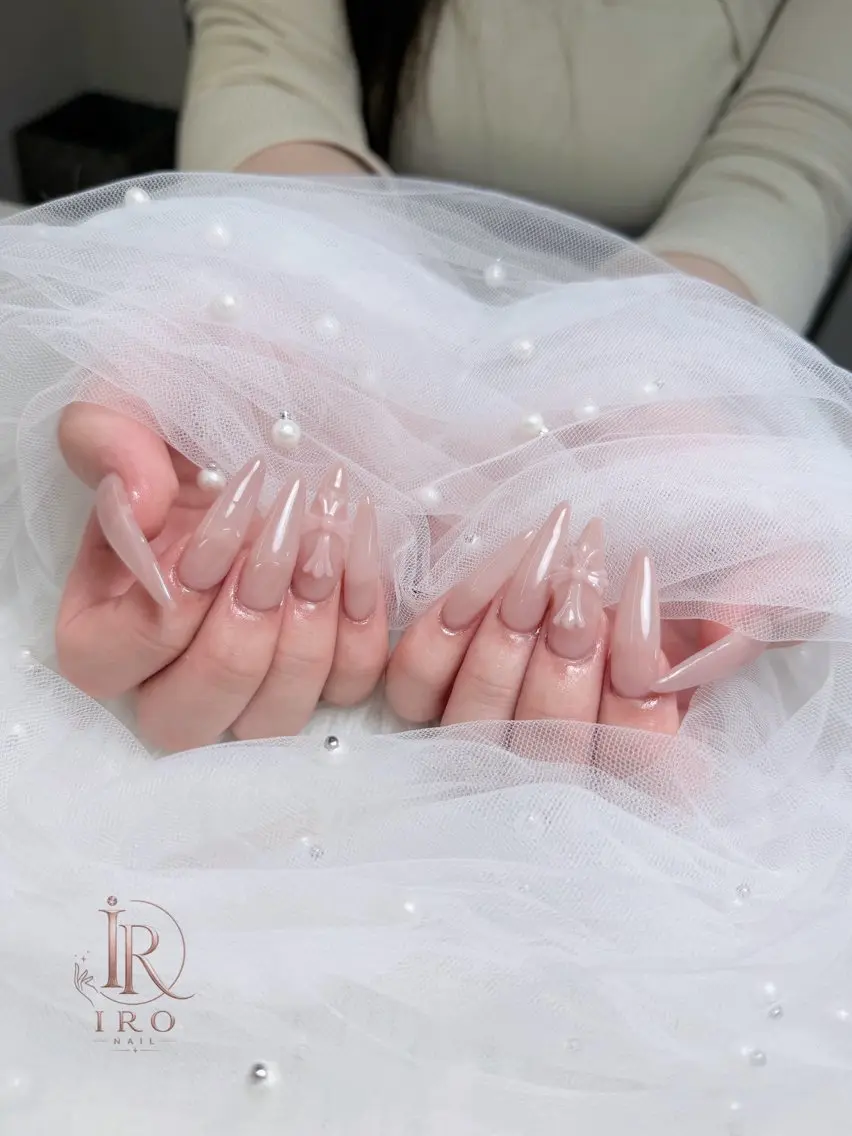 ネイル ハンドネイル IRO Nail Studioのネイルデザイン