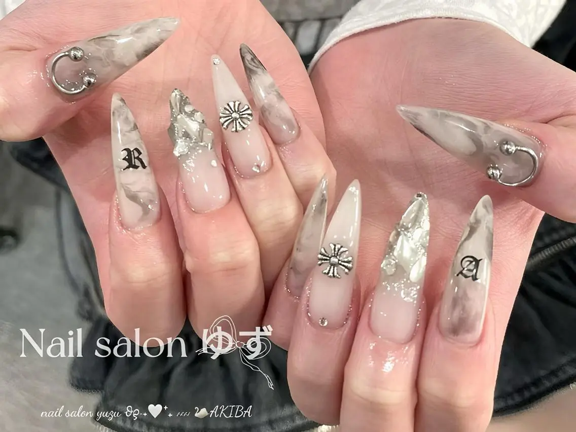 ネイル ハンドネイル MAKI💚💚💚 秋葉原.のネイルデザイン