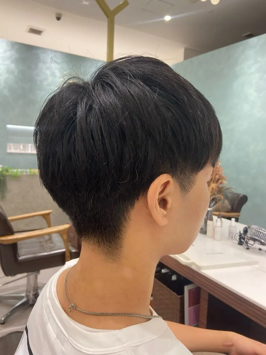 メンズ マッシュ 刈り上げ 【ブリーチモデル 募集】スギタクのヘアスタイル