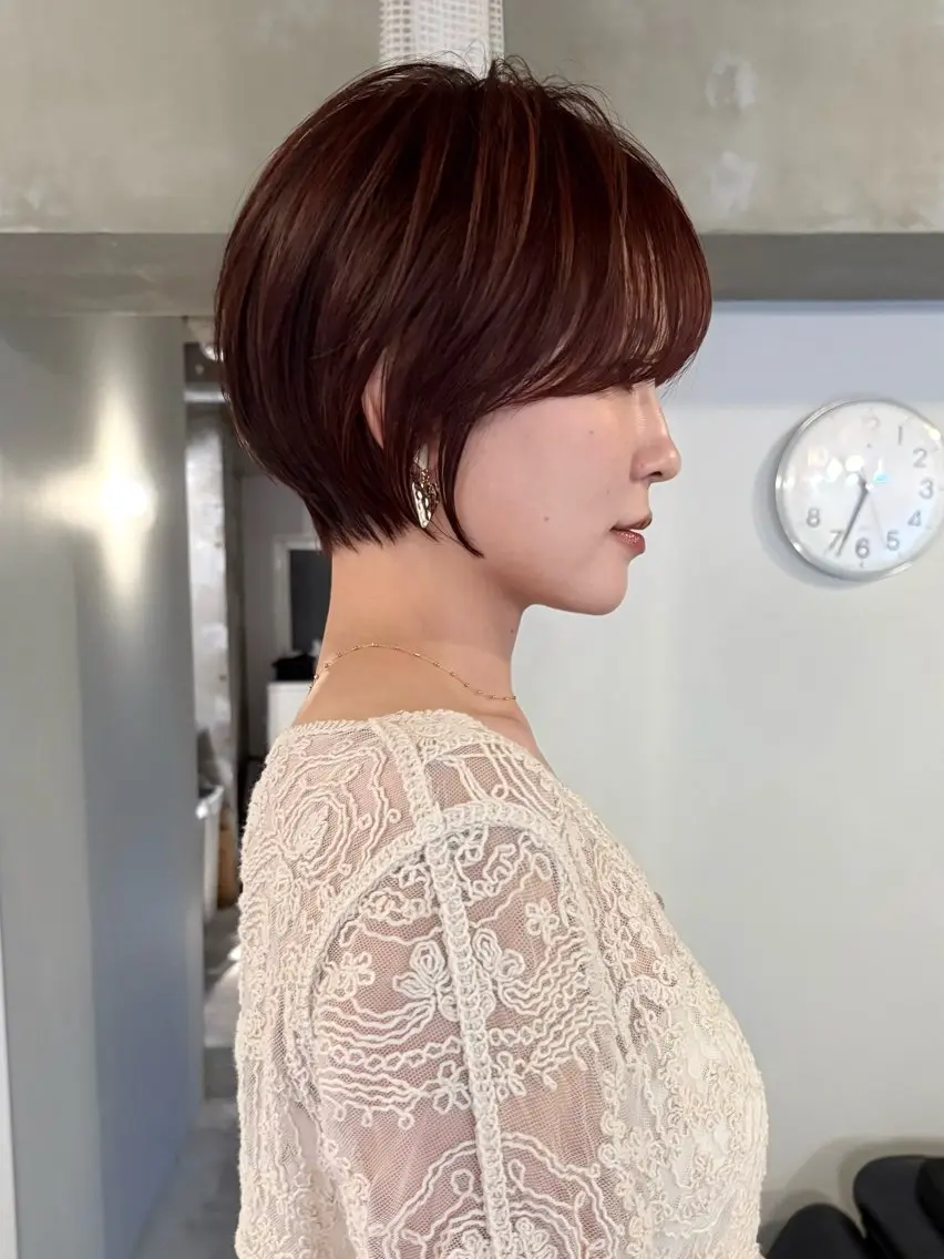 ショート 小野 明日香のヘアスタイル