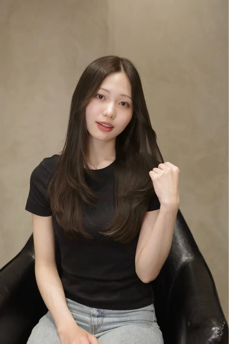 ロング 髪質改善 レイヤーカット 似合わせカット 美顔形成｜レイヤー ｜青山のヘアスタイル