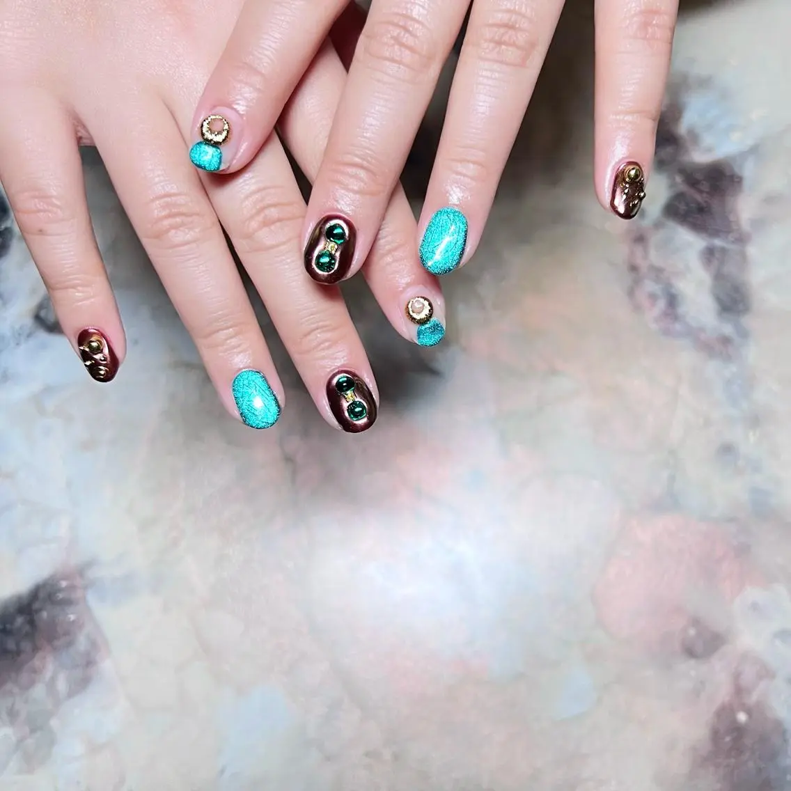 ネイル マグネットネイル ニュアンスネイル ショートネイル gemickle nailのネイルデザイン
