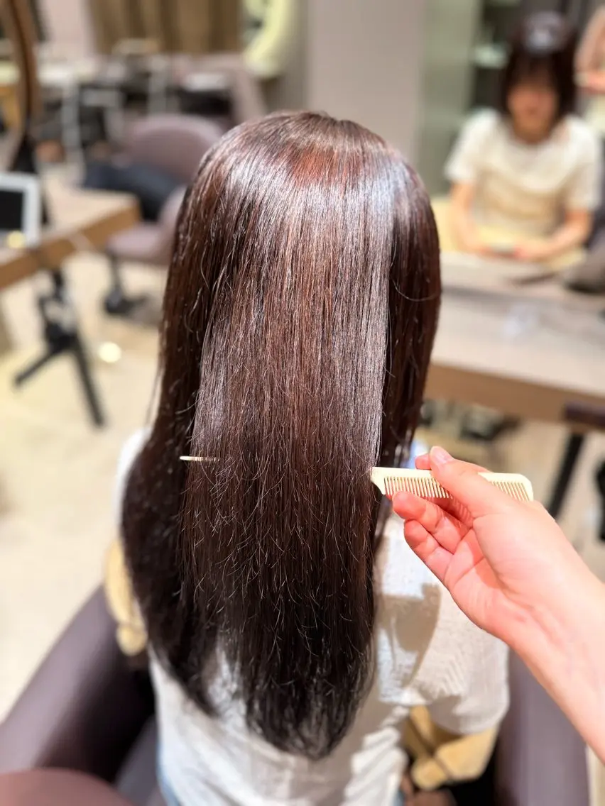 ロング ヘアカラー り ねのヘアスタイル