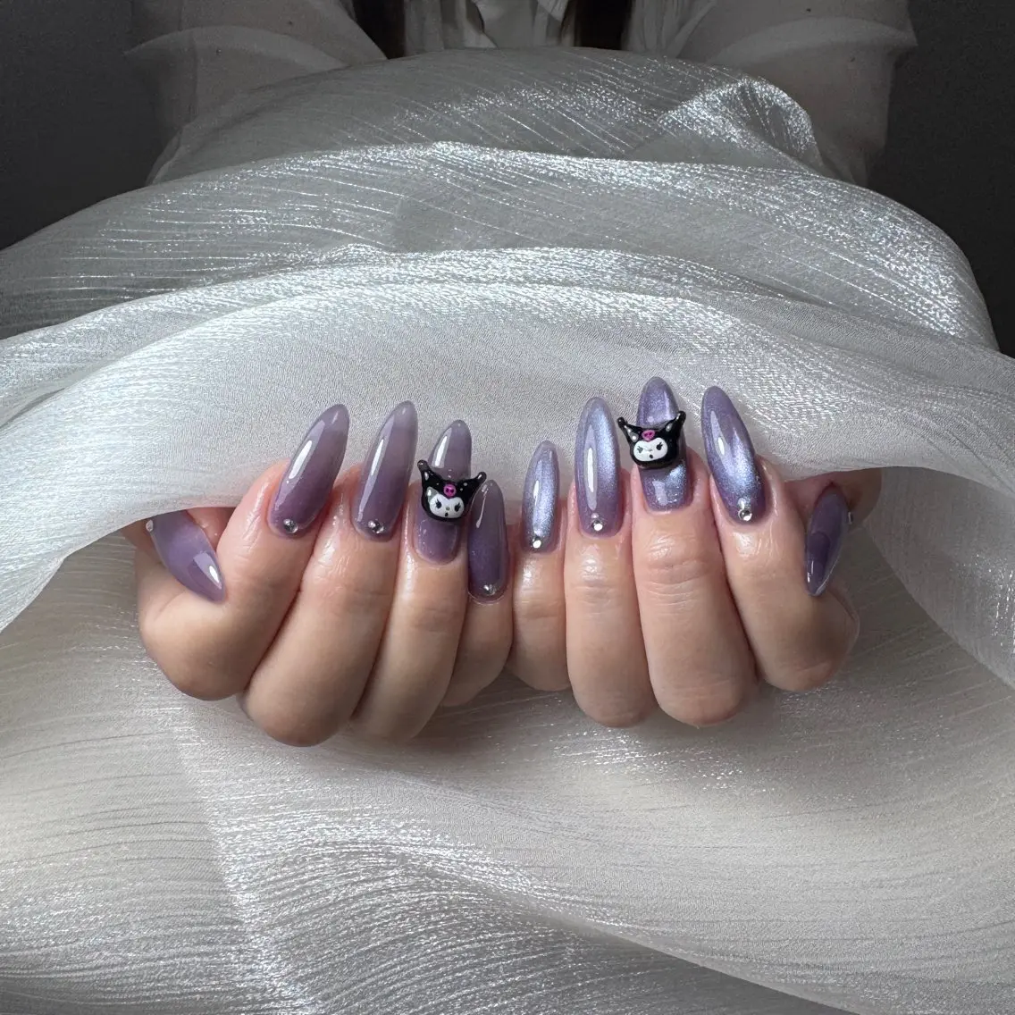 ネイル チークネイル フレンチネイル グラデーション 韓国ネイル マグネットネイル ハンドネイル Hana Nailのネイルデザイン
