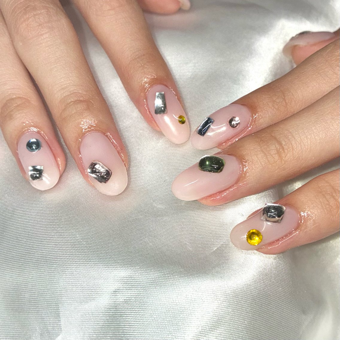 ネイル ハンドネイル Nail ヌシん家 AKANEのネイルデザイン