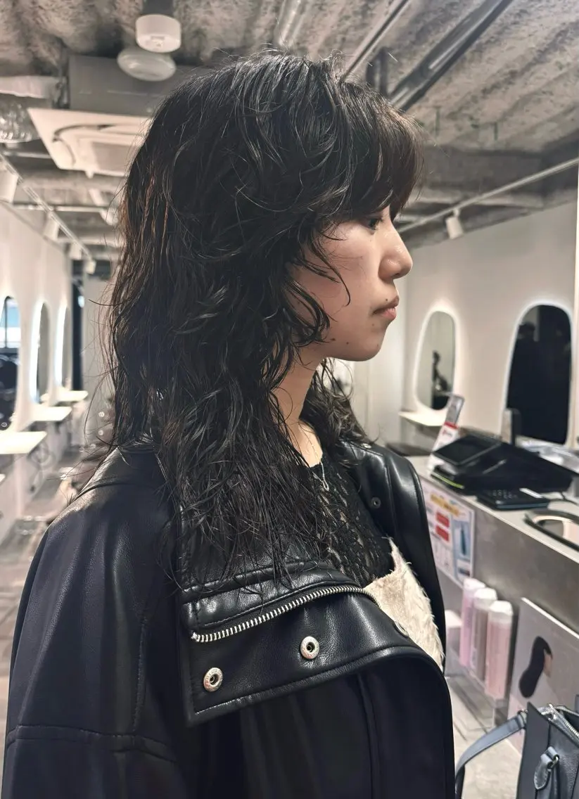 セミロング パーマ 新宿/髪質改善/ レイヤー/サカキのヘアスタイル