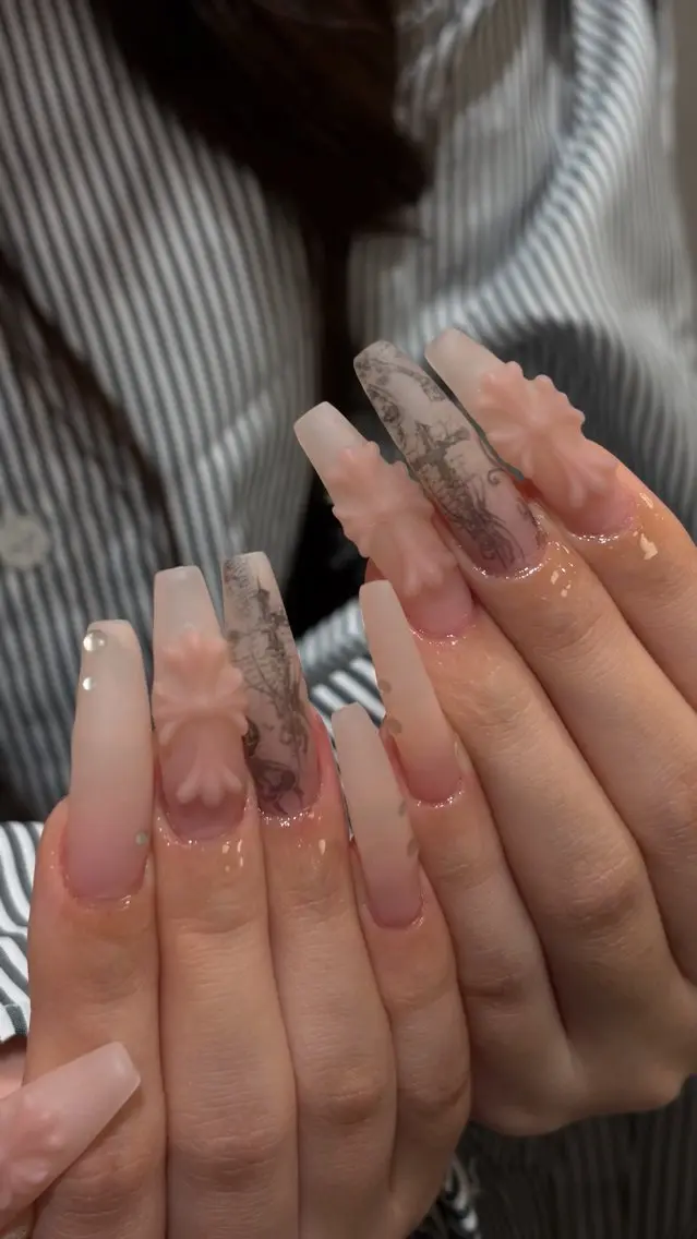 ネイル ハンドネイル フットネイル ailed'Ange 🍒miuのネイルデザイン