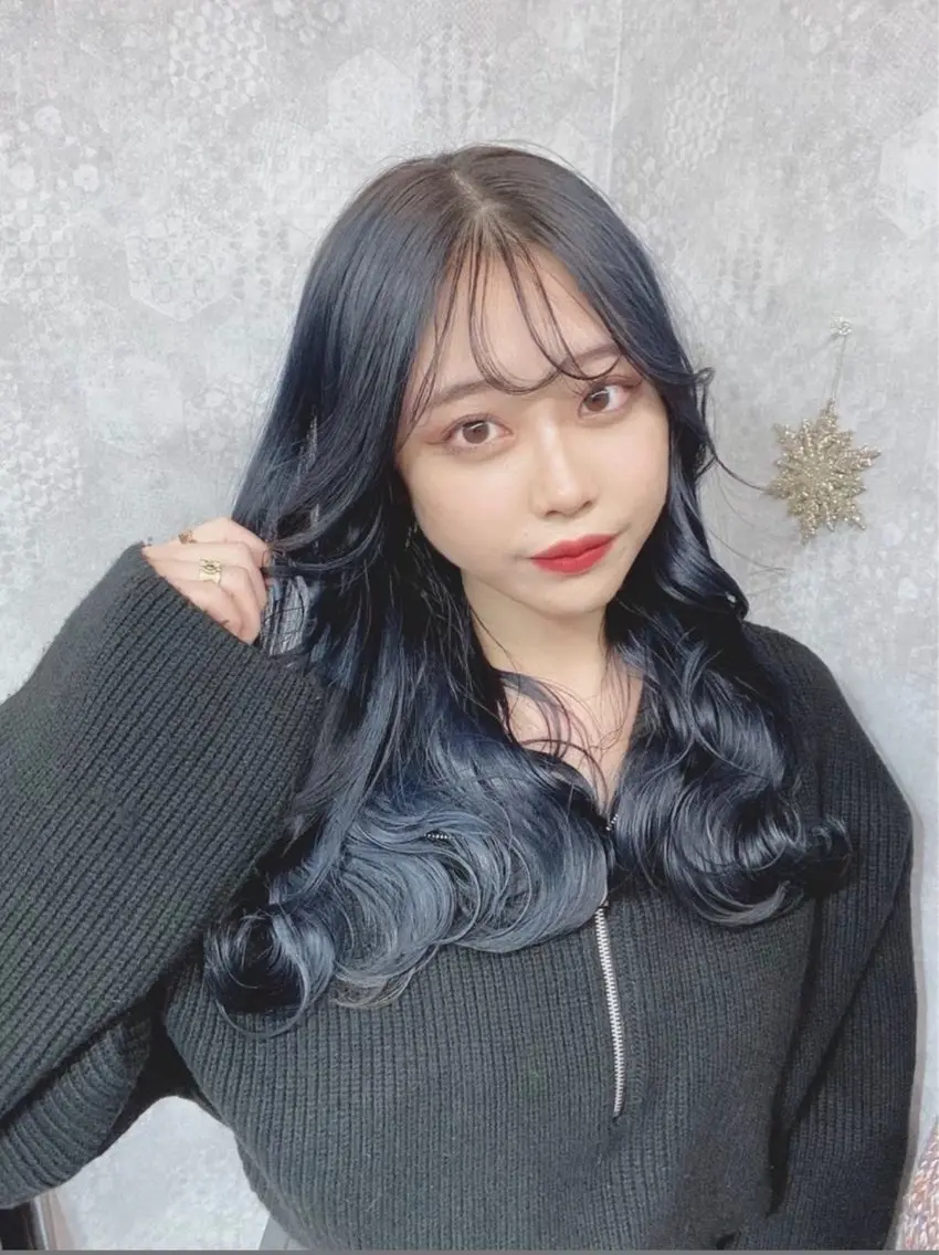 ロング 【韓国×ハイトーン】 🇰🇷SOGO🩶のヘアスタイル