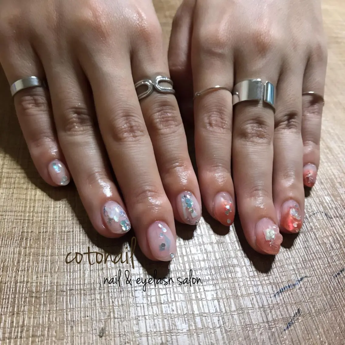 ショート ネイル アートネイル ハンドネイル ツメトマツゲ .のネイルデザイン