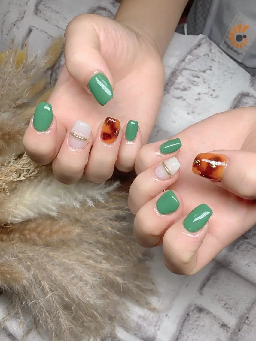ネイル ハンドネイル 💅ネイルハウス🏡 🎀TOMO🎀のネイルデザイン