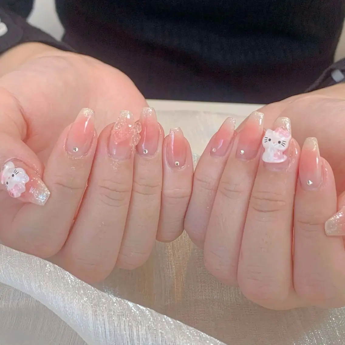 ネイル アートネイル ボルドー フレンチネイル ジェルネイル 氷ネイル・うるうるネイル ハンドネイル Yuki Nailsalonのネイルデザイン
