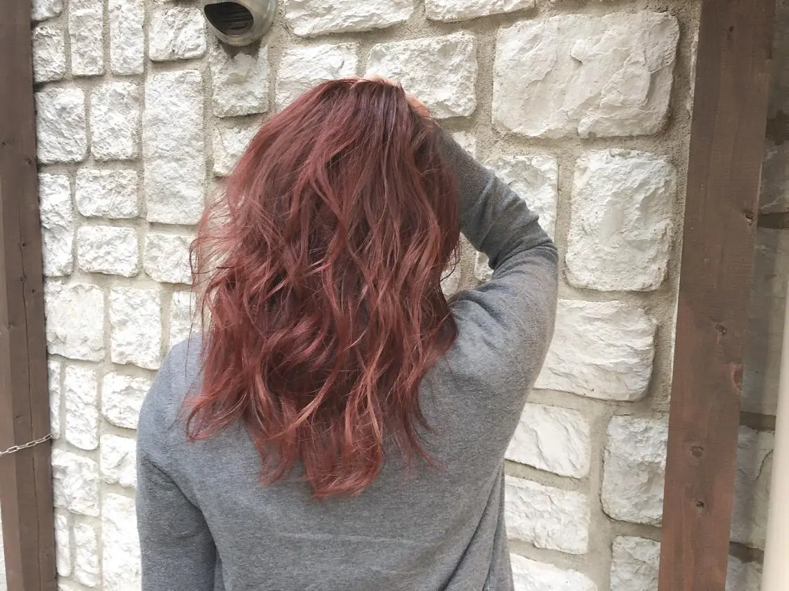 セミロング カラー パーマ ヘアアレンジ メンズ キッズ ネイル マツエク・マツパ メンズハイライト ハイライトカラー ピンクカラー カラーマツエク ハイライト カット 縮毛矯正 トリートメント 髪質改善/透明感 OAK兵庫のヘアスタイル