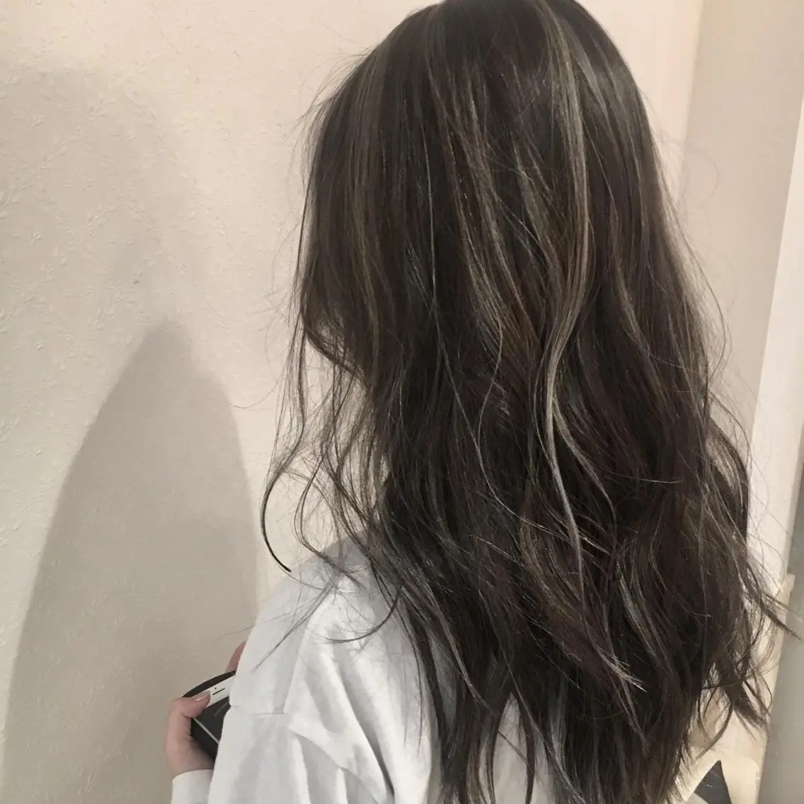 ロング カラー ヘアカラー 宮内 真乃のヘアスタイル