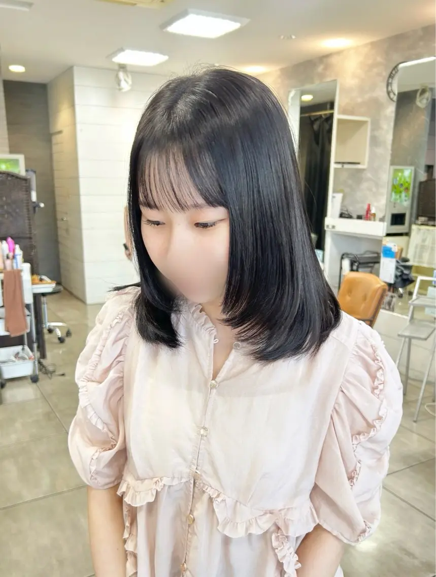 ミディアム ミディアムレイヤー レイヤーカット カット ヘアカラー レイヤー/艶髪カラー 森本くるみのヘアスタイル