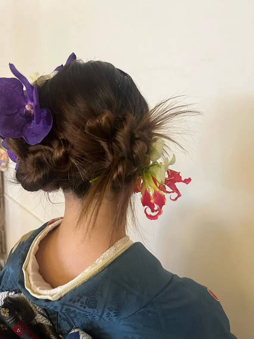 ロング ヘアアレンジ 柔らかい艶暖色 レイヤー🫧姫汝のヘアスタイル