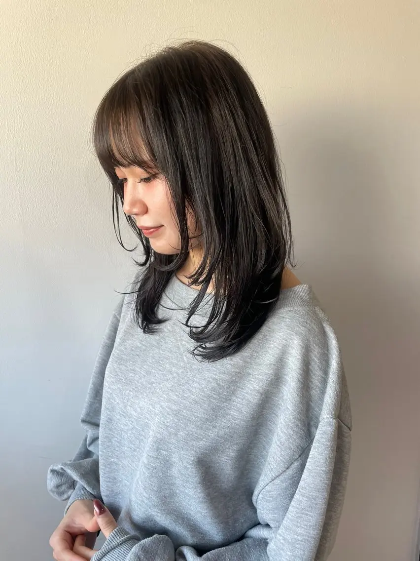ミディアム レイヤーカット カット レイヤーカット/ ハイトーン/ゆうあのヘアスタイル
