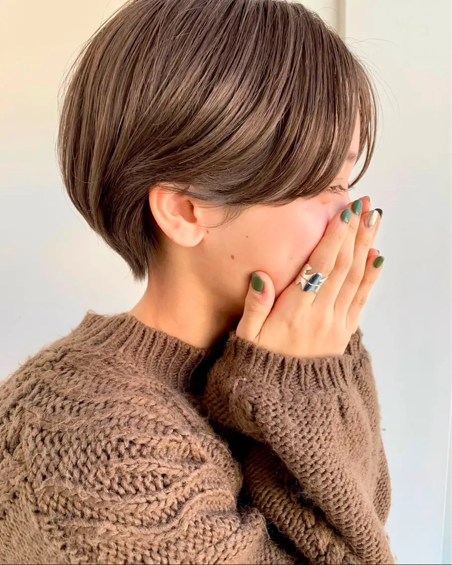ショート 工藤 璃乃 /ぱつっとボブのヘアスタイル