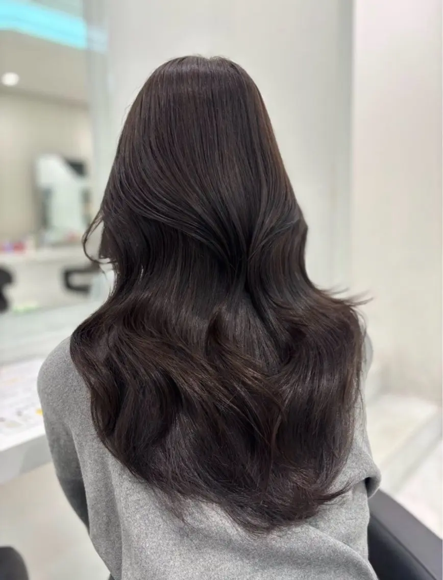 カラー Cerc/ ココナ/艶カラー💎のヘアスタイル