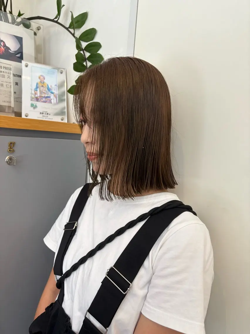 カラー ボブ カット ヘアカラー en-te:am 井上茉保のヘアスタイル