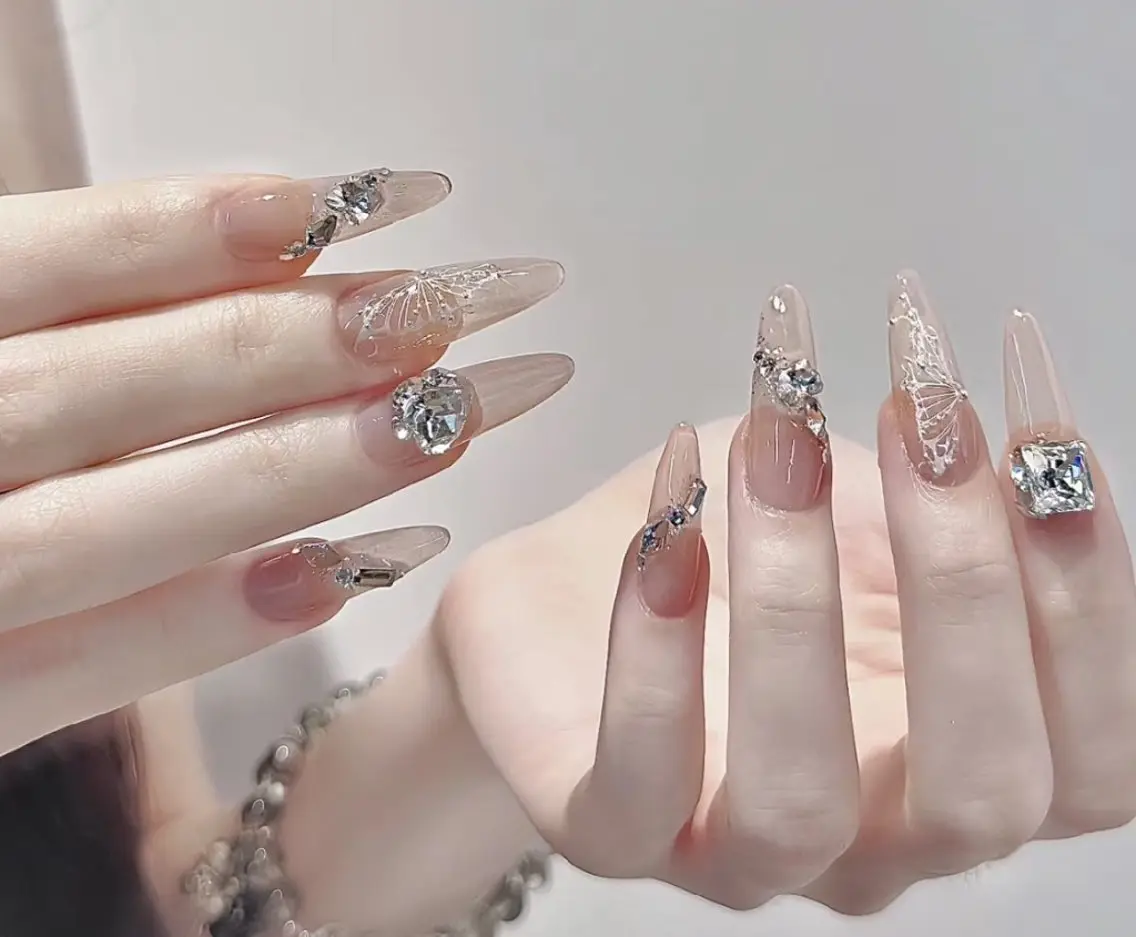 ネイル ハンドネイル スカルプ専門店 D-Beautyのネイルデザイン