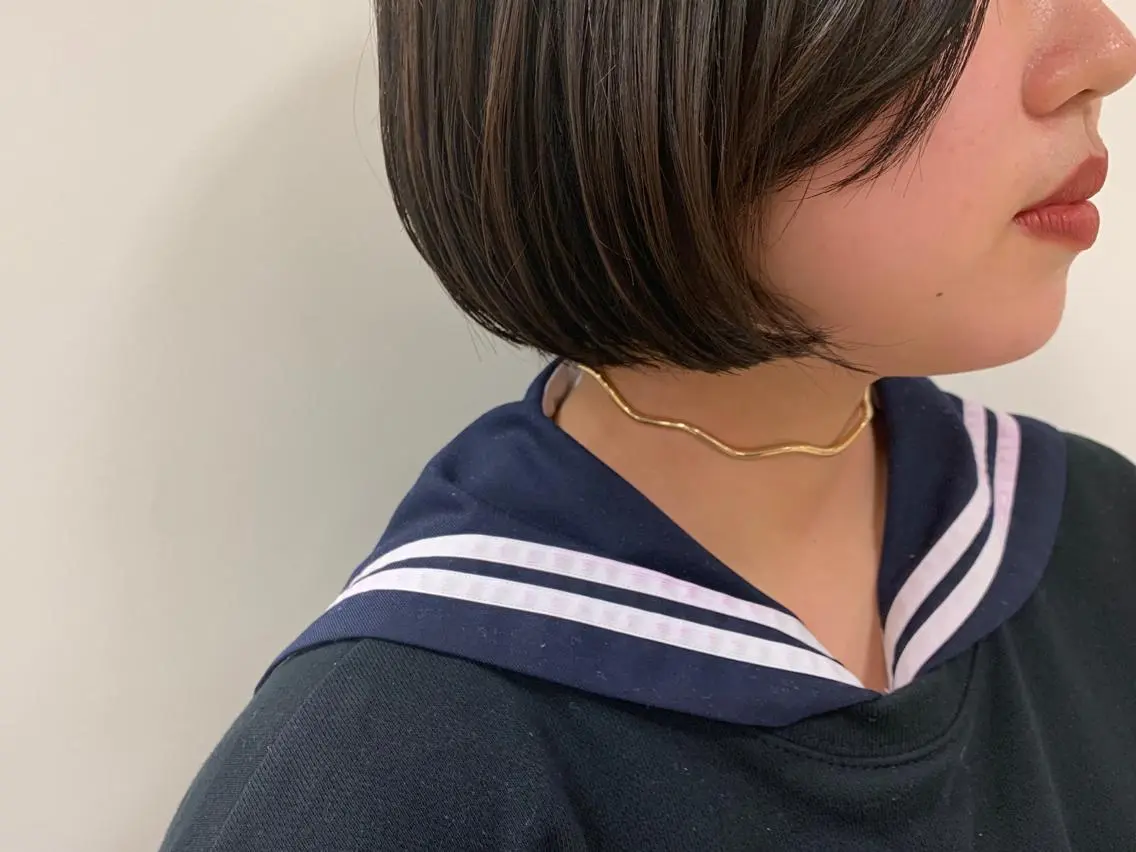 ショート ボブ カット 顔まわりカット✄ ベージュカラー🧸のヘアスタイル
