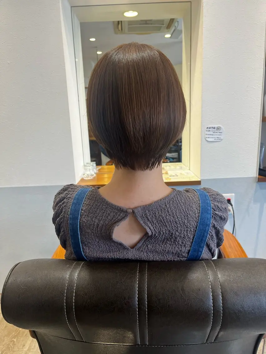 ショート カラー ベージュカラー 透明感カラー ショートヘア 上品な暖色/丸みボブ Chie🪷のヘアスタイル