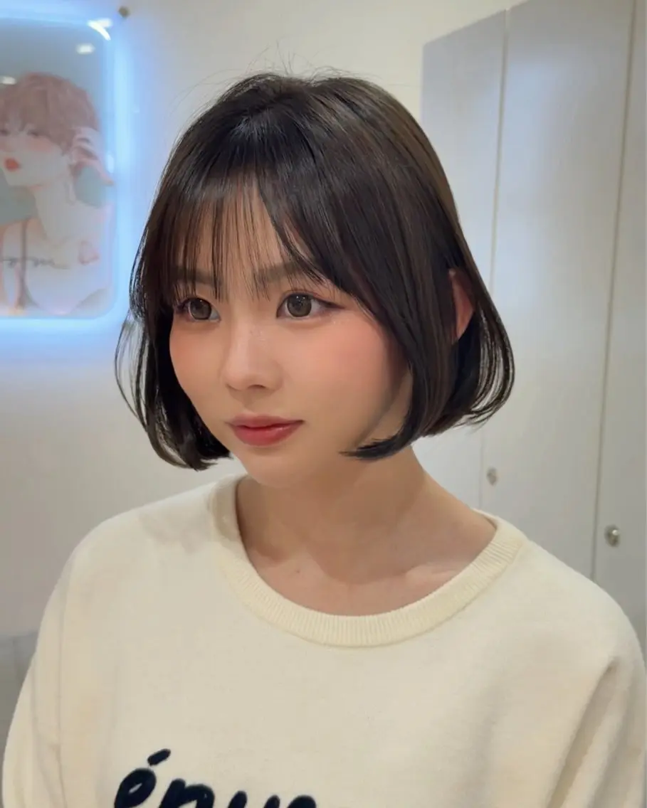 ミディアム カット 縮毛矯正 トリートメント けいし🐬ボブ 美髪縮毛矯正のヘアスタイル
