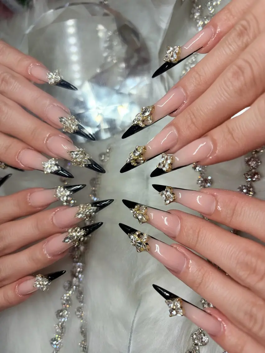 ネイル ハンドネイル ハンドケア Rits Nail 👽HARUTOのネイルデザイン