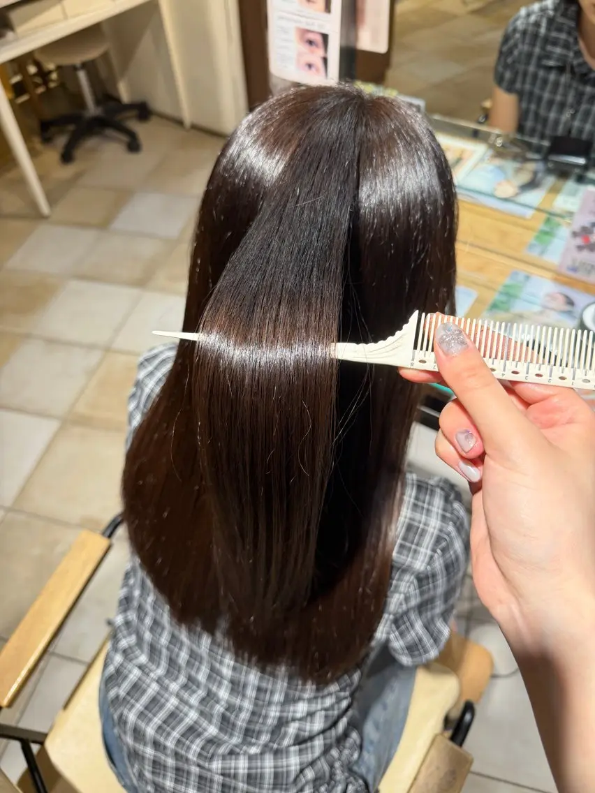 カラー ブラウンカラー ショコラブラウン ヘアカラー トリートメント ROA鶴川 / rio໒꒱· ゚のヘアスタイル