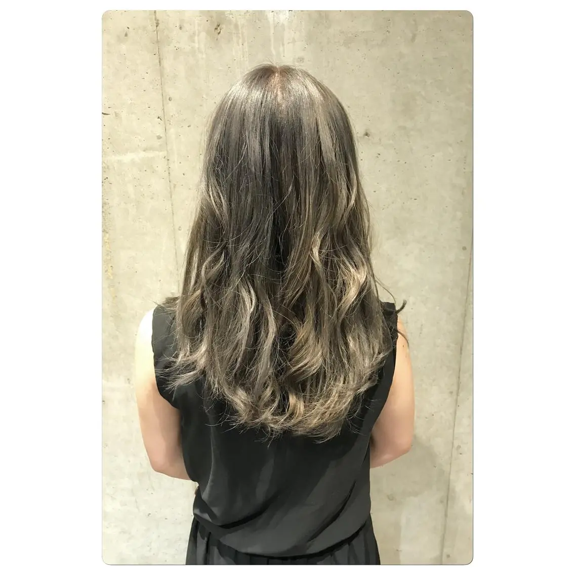 カラー グレージュ 杉山 憂人のヘアスタイル