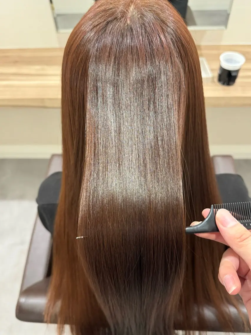 ロング 縮毛矯正 杉山 遥斗のヘアスタイル