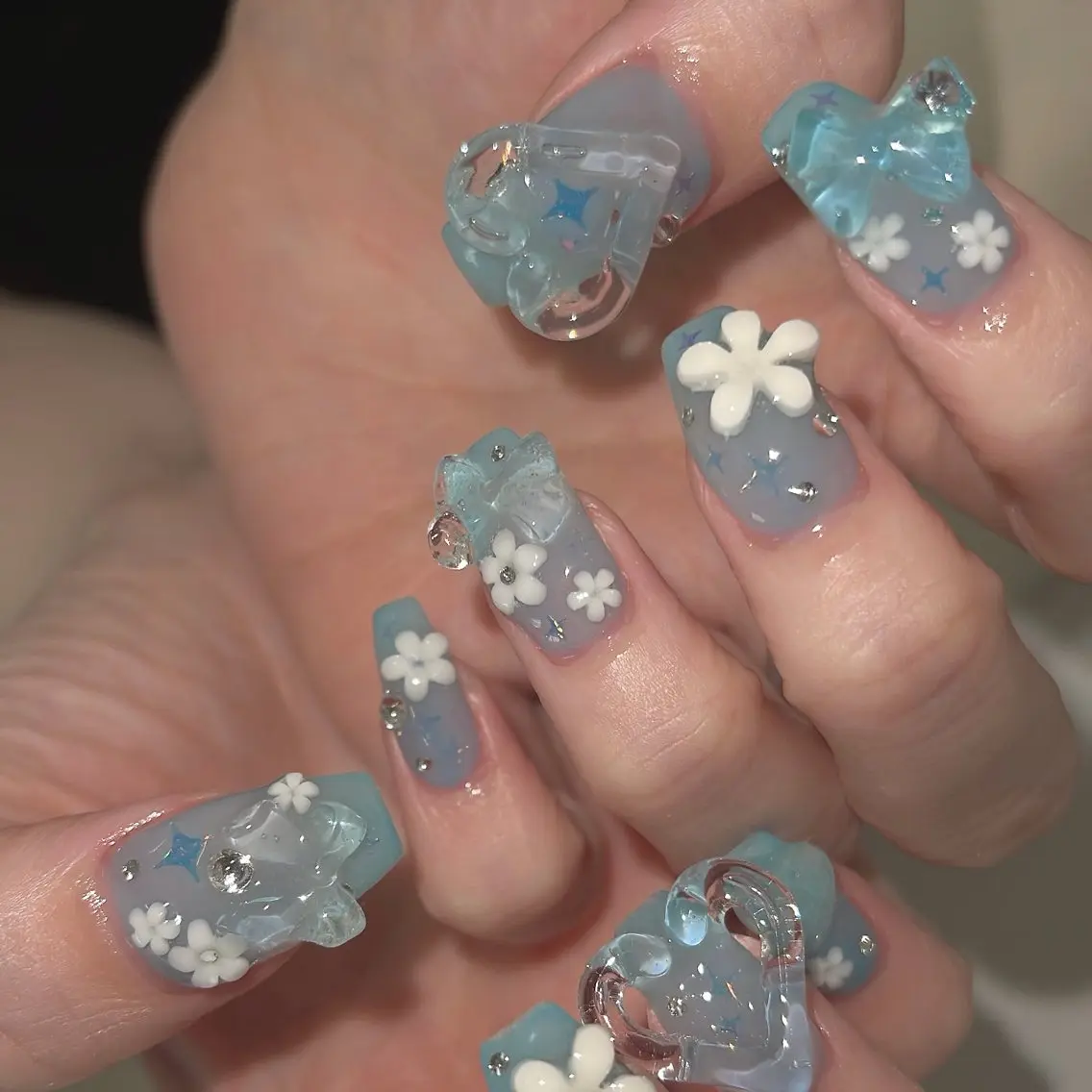ネイル ハンドネイル nail S🎀｜ 格安｜渋谷.表参道のネイルデザイン