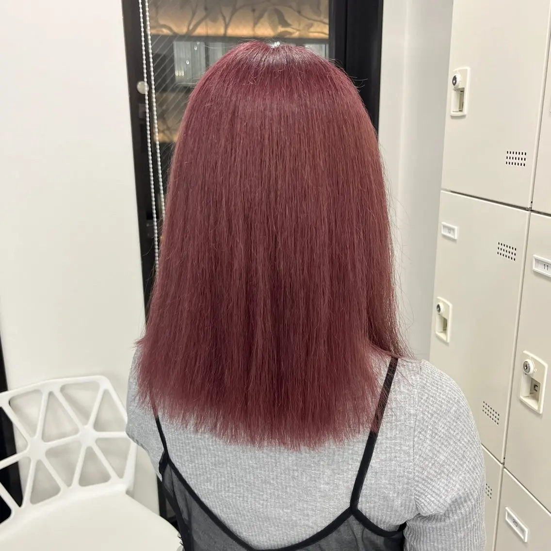 セミロング カラー ベージュカラー ブリーチ ブラウンカラー デザインカラー ハイトーンカラー ヘアカラー トリートメント 天神/ケアブリーチ/ 髪質改善/上質艶髪のヘアスタイル