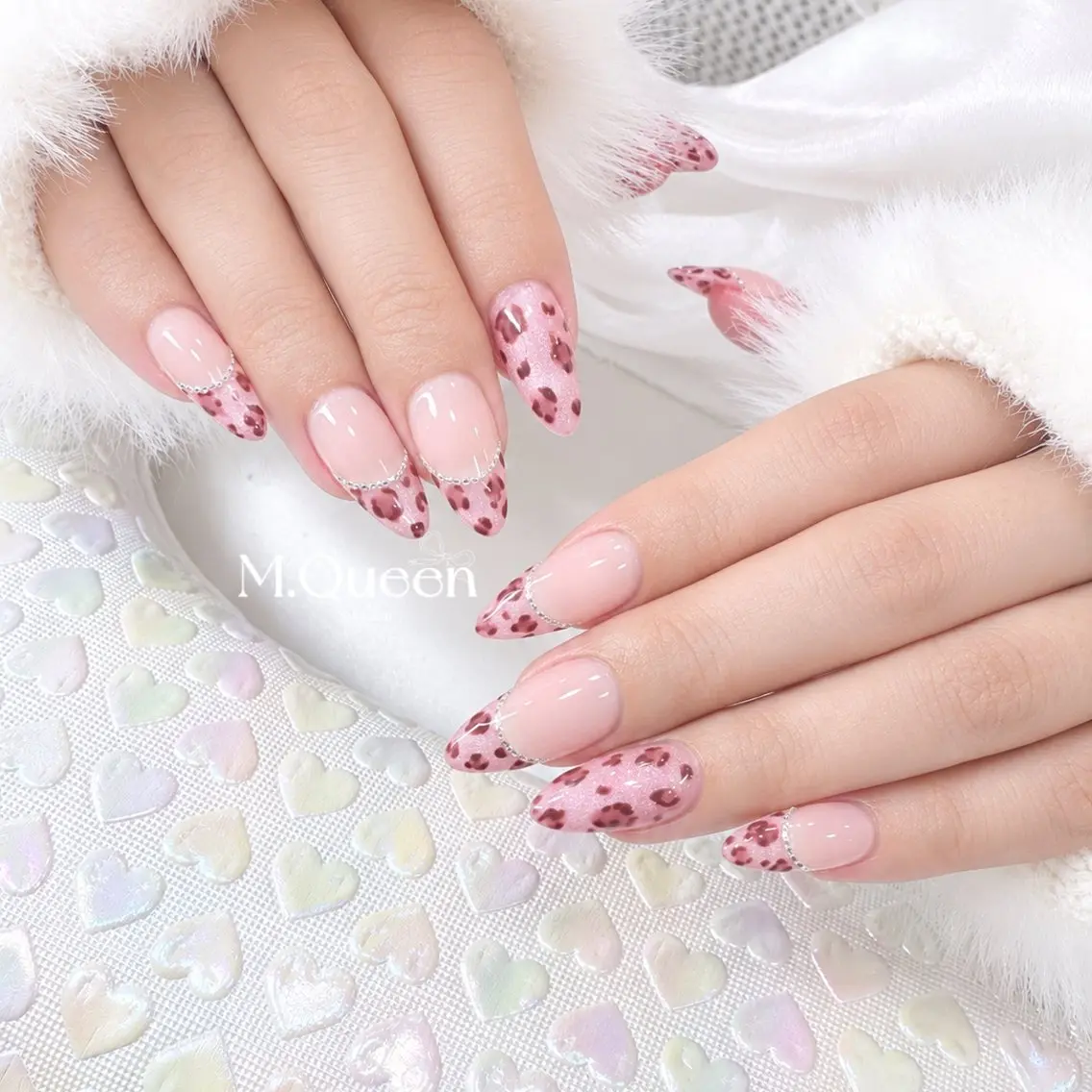 ネイル MQueen ネイルサロンのネイルデザイン