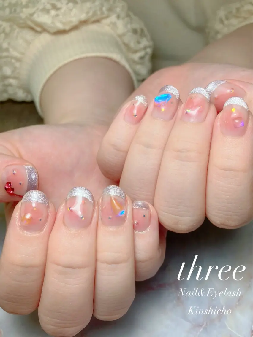 ネイル チークネイル フレンチネイル 韓国ネイル マグネットネイル マグネットフレンチ ハンドネイル three Nail&Eyeのネイルデザイン