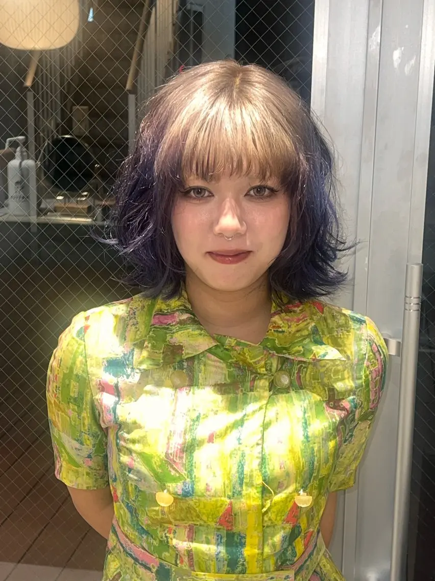 ミディアム カラー ヘアカラー ハイトーン KAISEIのヘアスタイル