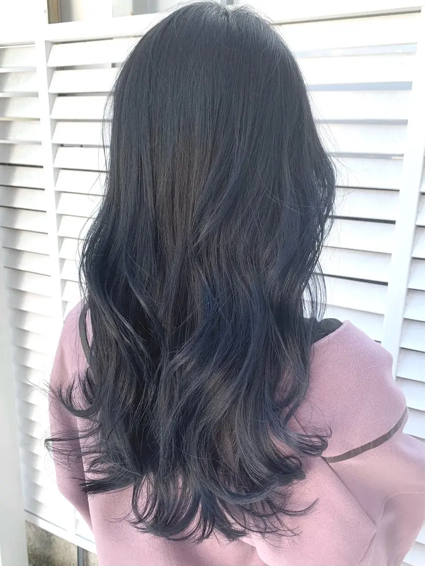 セミロング カラー ブルーカラー ブルージュ メンズパーマ✨️村越 雄斗のヘアスタイル