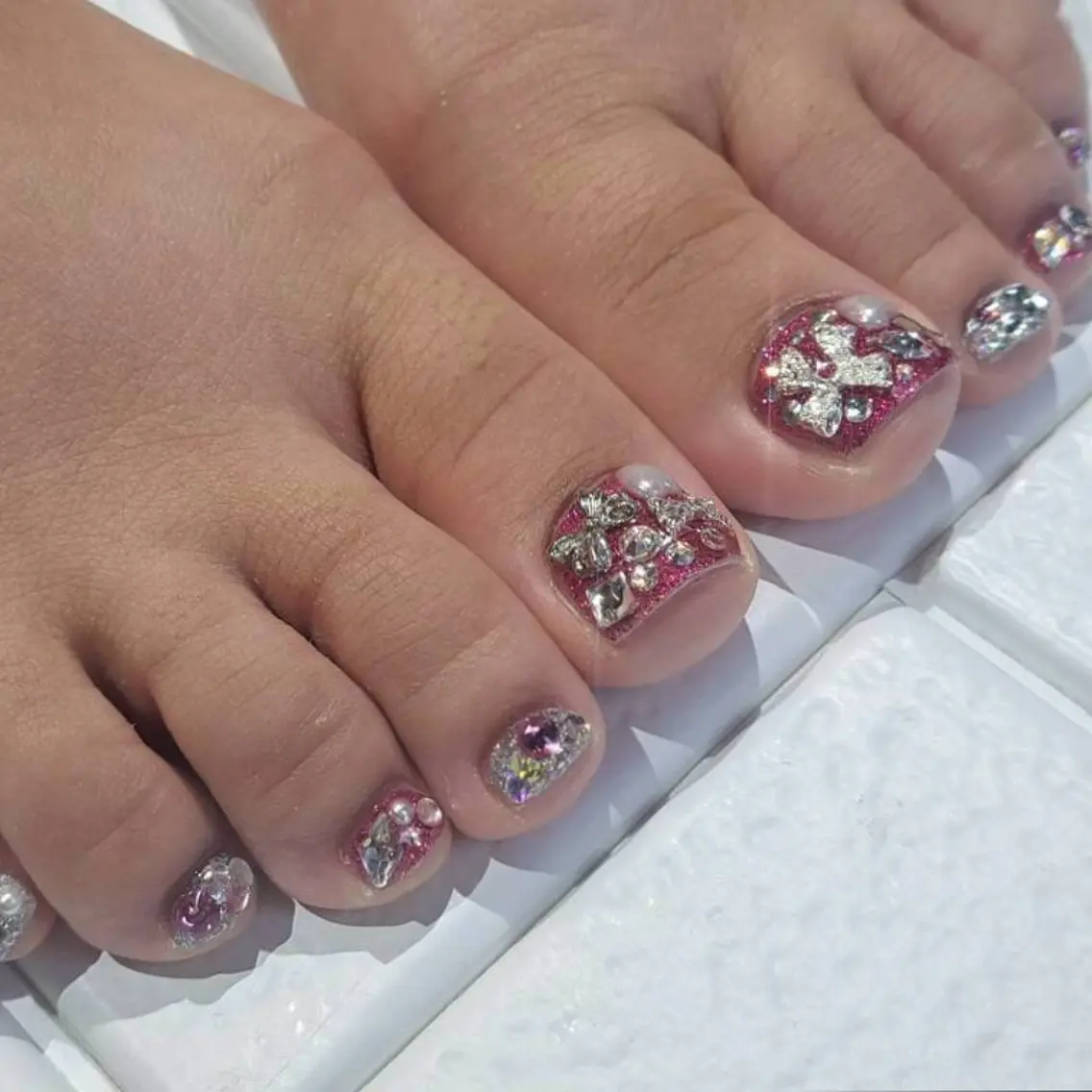 ご新規様限定‼️【フットネイル】やり放題/付け放題︎🌟【オフあり🌺】の写真