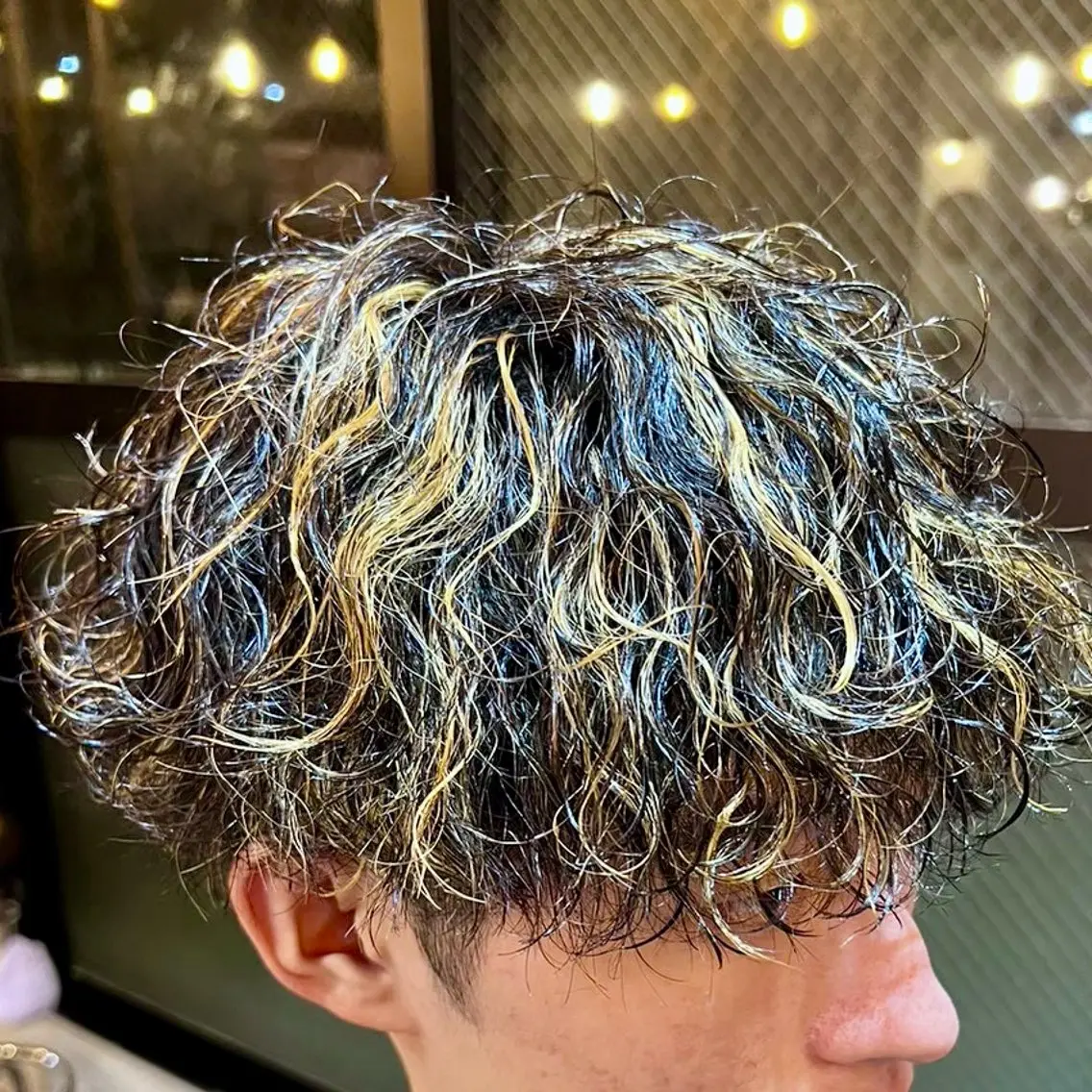 ショート パーマ メンズ シャドウ ツイスパ ニュアンスおがたのヘアスタイル