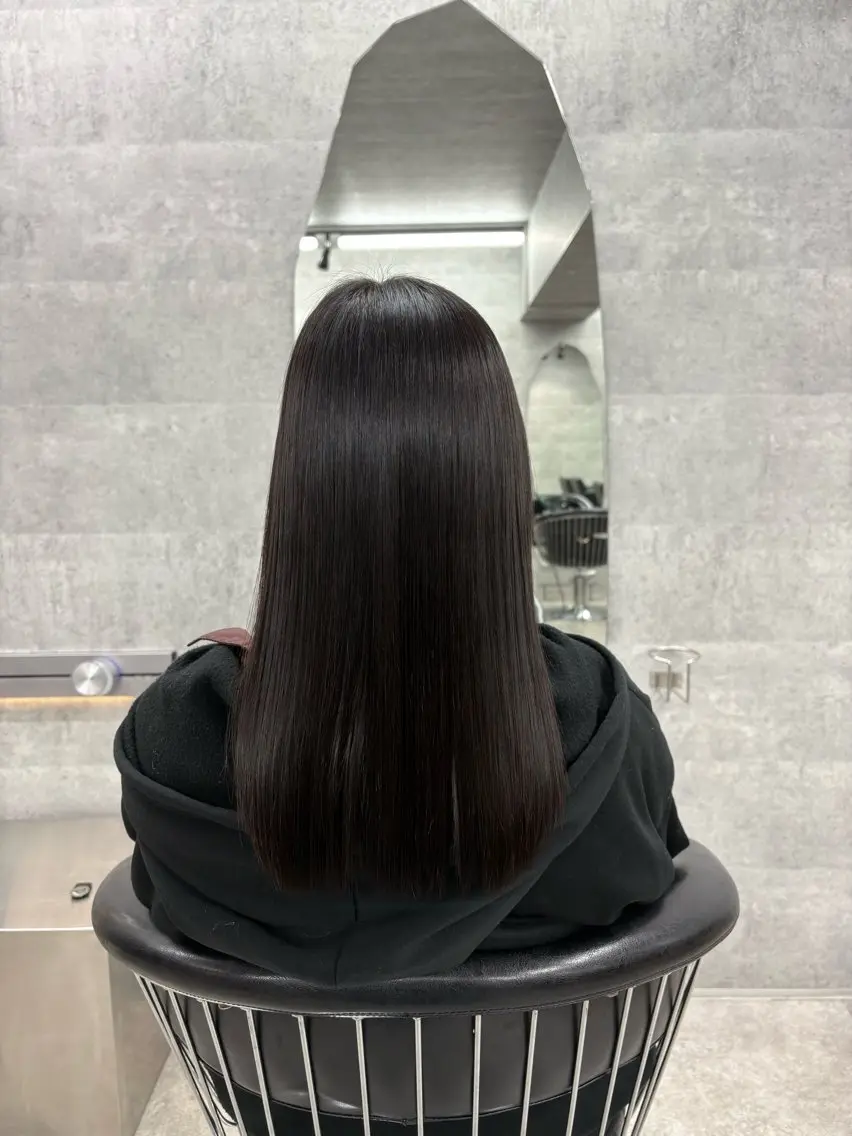 ロング カット ヘアカラー 縮毛矯正 髪質改善ストレート/ 透明感カラー🥣🤍のヘアスタイル