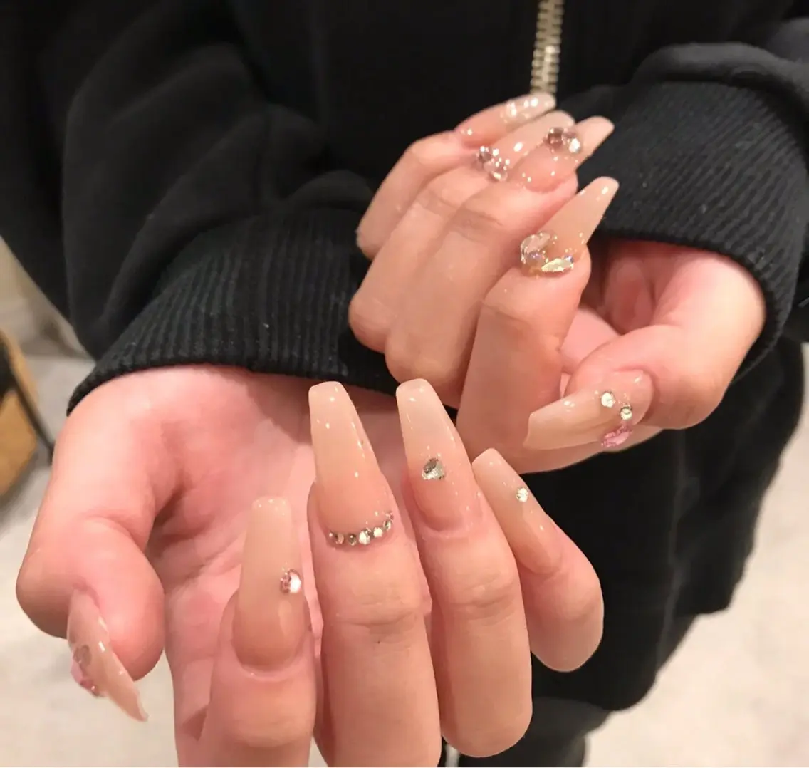 ネイル ハンドネイル ハンドケア 🍑 momo_nailのネイルデザイン