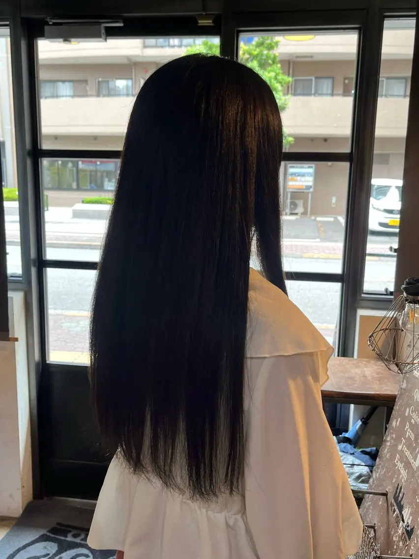カラー 松原 樹里のヘアスタイル