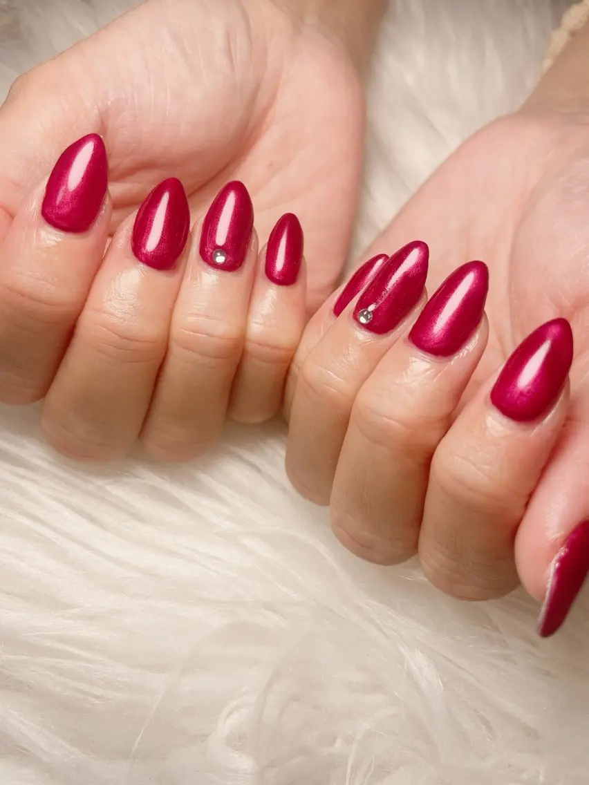 ネイル 赤色 nailsalon Rinのネイルデザイン