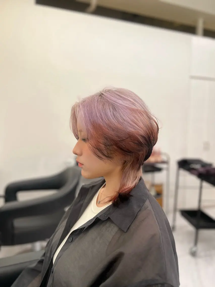 ショート カラー ヘアアレンジ カット ヘアカラー トリートメント ヘッドスパ ヘアセット 💍透明感×韓流ハイ トーン💍RYUTAのヘアスタイル