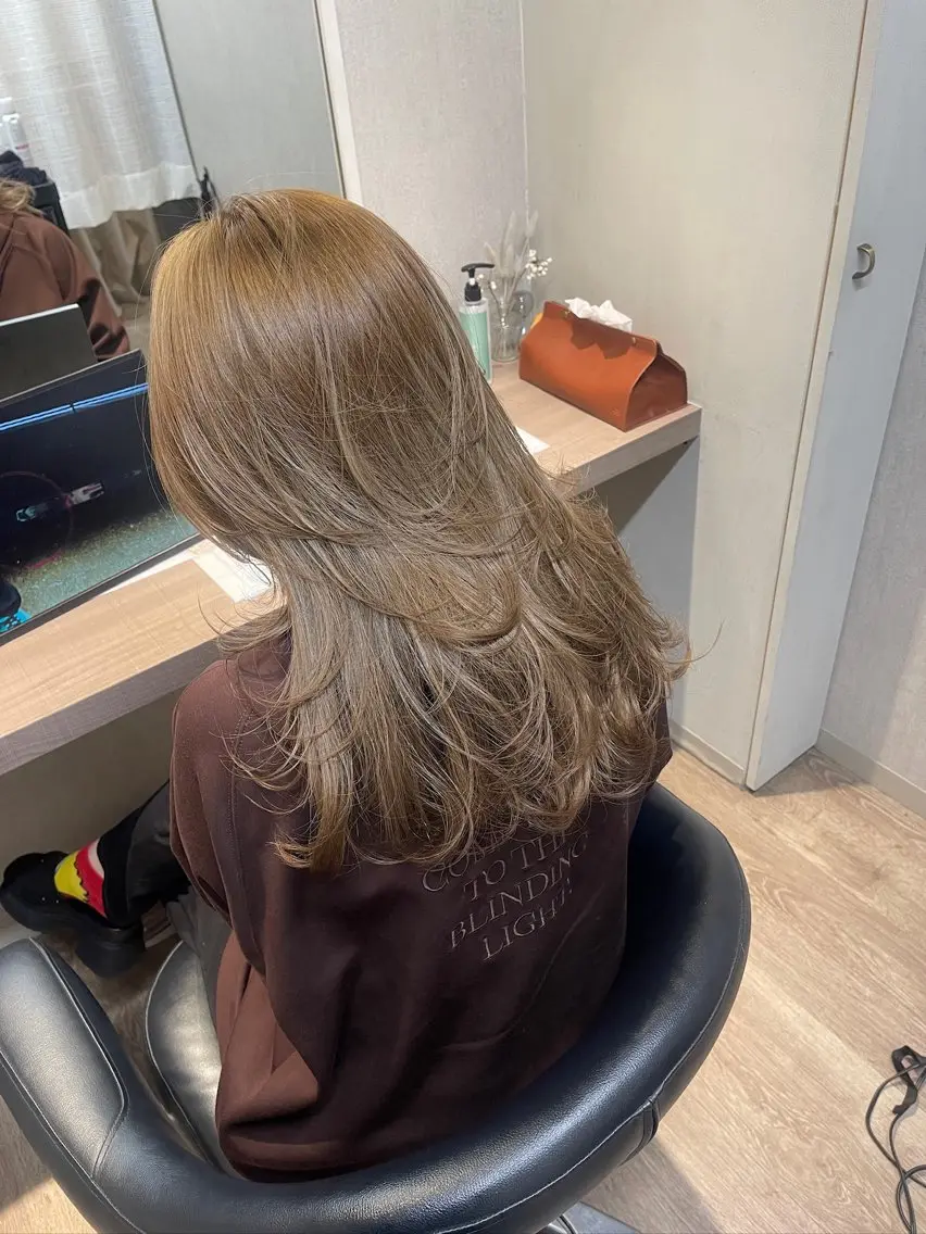 セミロング カラー カット ヘアカラー ANDIAMO SAKAE🍁楓のヘアスタイル