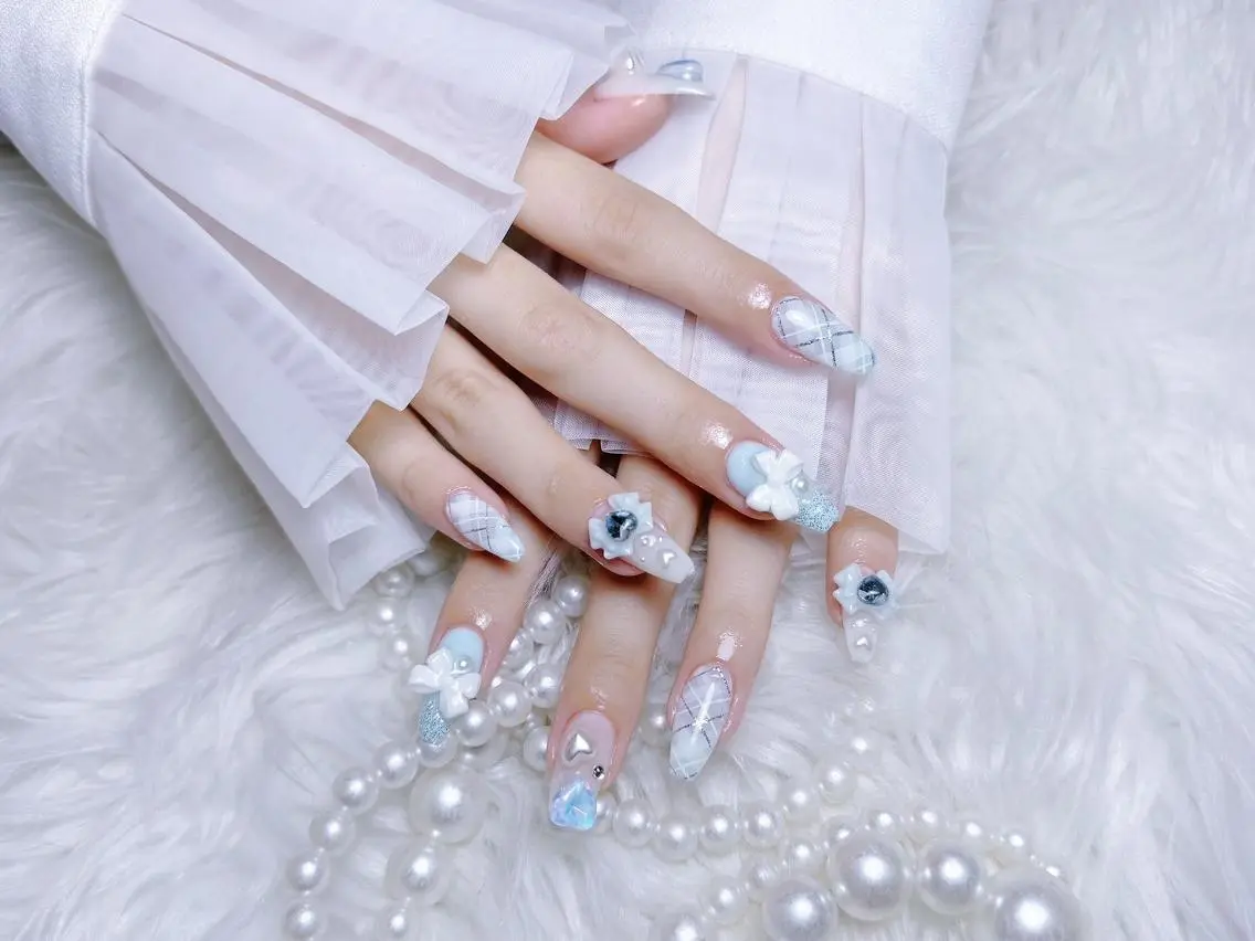 ネイル 🤎Yun nail salon🤎のネイルデザイン