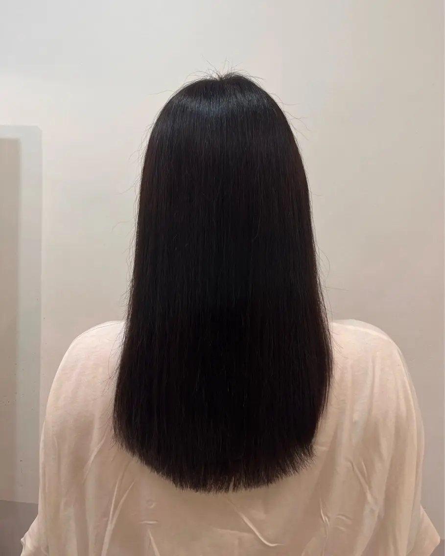 セミロング カラー ブリーチ ブラウンカラー チョコレートブラウン 透明感カラー デザインカラー ヘアカラー トリートメント sayuri /大阪・心斎橋美容師のヘアスタイル