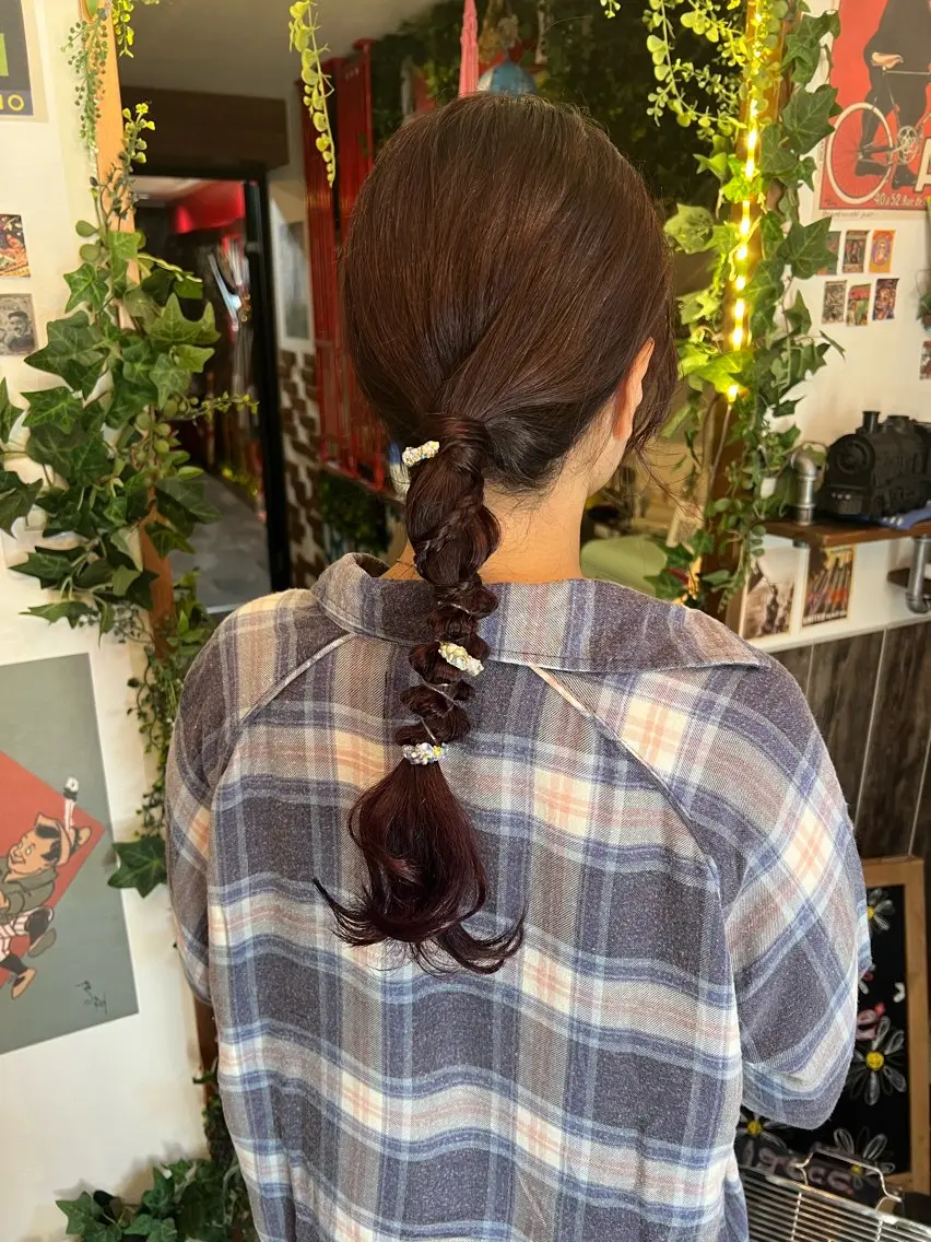 ロング カラー ヘアアレンジ 簡単アレンジ ヘアカラー トリートメント カラーパティシエ facce🌼ikoのヘアスタイル